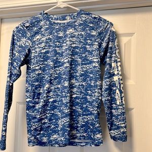 Medium, Columbia PFG shirt.